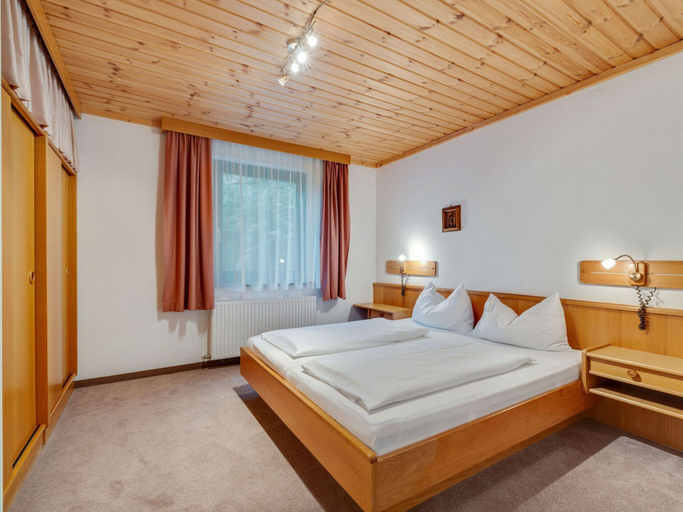 Bedroom 2, Nice apartment in Bad Kleinkirchheim, Spittal an der Drau