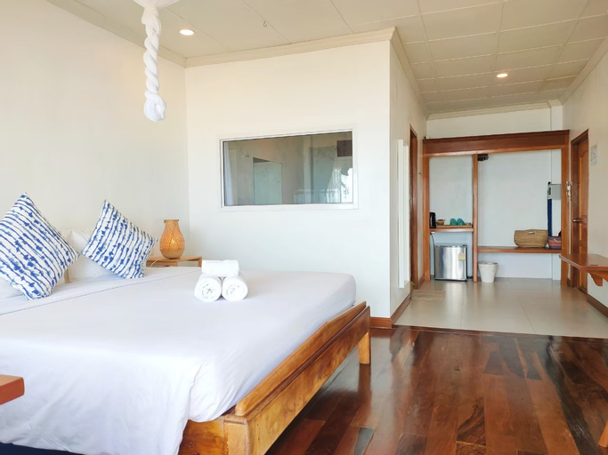 Bedroom 23