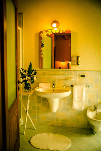 Bedroom 4, Agriturismo Corte Pellegrini, Verona