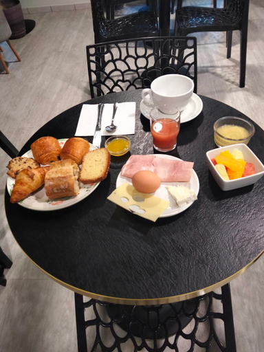 Food & Drinks 5, Hotel Au Sans Souci, Indre-et-Loire