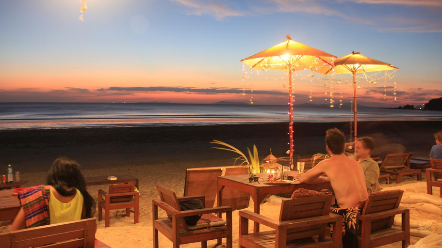 Food & Drinks 4, JJ Beach Resort & JJ Seafood Restaurant, Muang Ranong