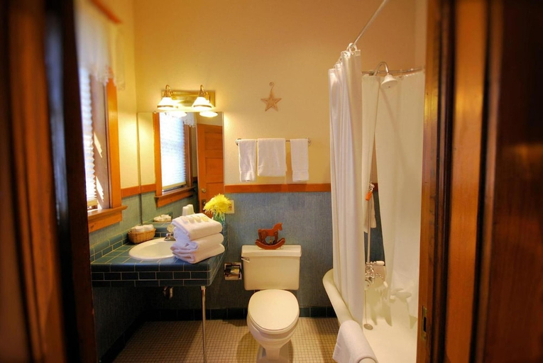 Bathroom, Hotel Vendome, Yavapai