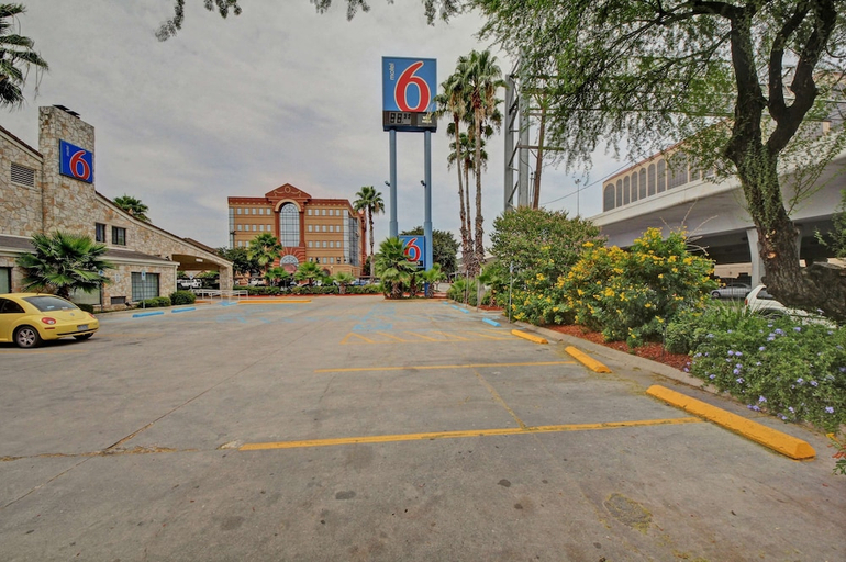 Others 5, Motel6 San Antonio, TX - Downtown - Market Square, Bexar