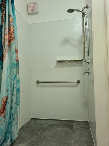 Bathroom 4
