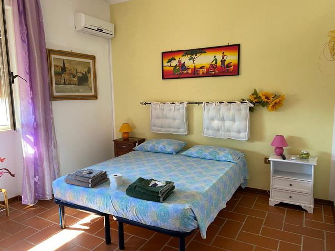 Others 4, B&B Giglio Marino, Lecce