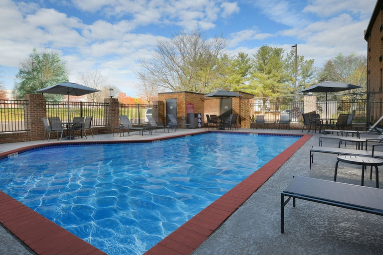 Sport & Beauty, Fairfield Inn & Suites by Marriott Pottstown Limerick, Montgomery