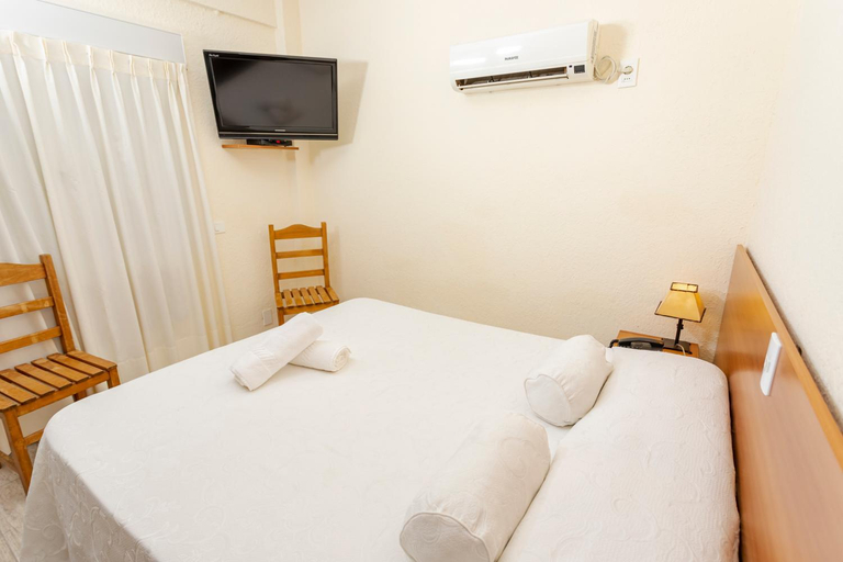 Bedroom 3, Hotel Bahamas, n.a349