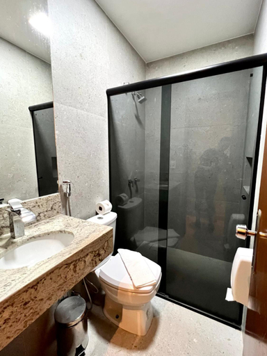 Bathroom 3, Hotel Bons Tempos, Rio Verde