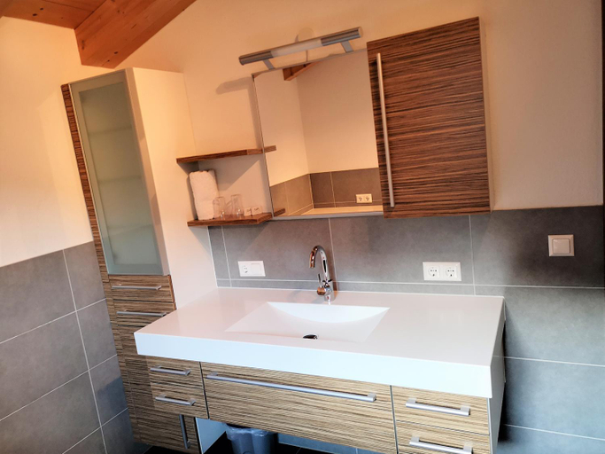 Bathroom 3, Apart Hotel Ideal, Landeck