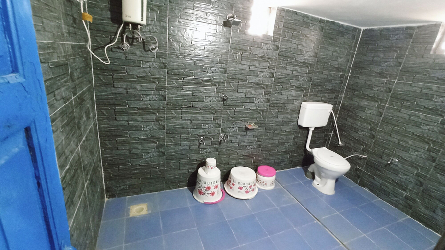 Bathroom 4, Kutir Village Resort, Kachchh