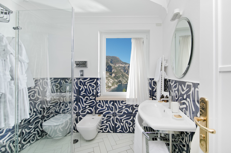 Bathroom 5, Hotel Le Agavi, Salerno