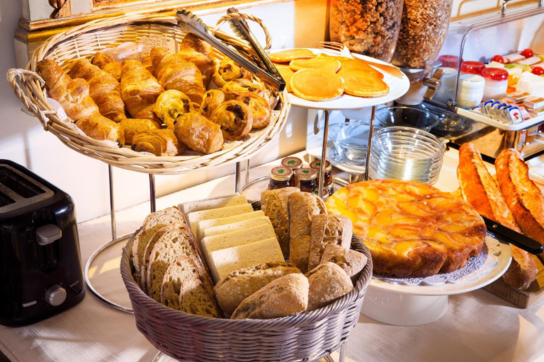 Food & Drinks 4, Residence du Lion d'Or Louvre, Paris