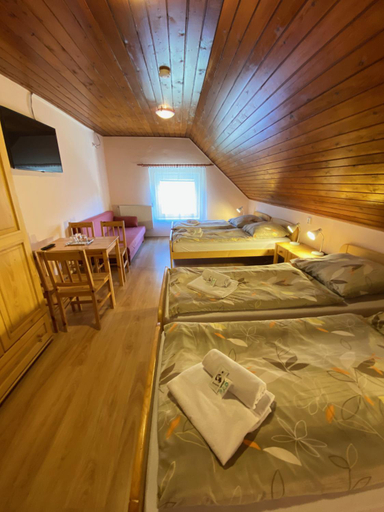 Bedroom 2, Penzión Ždiar, Poprad