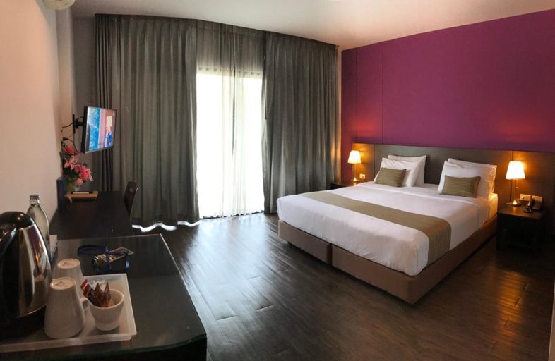 Bedroom 3, Coco View Hotel, Muang Samut Songkhram