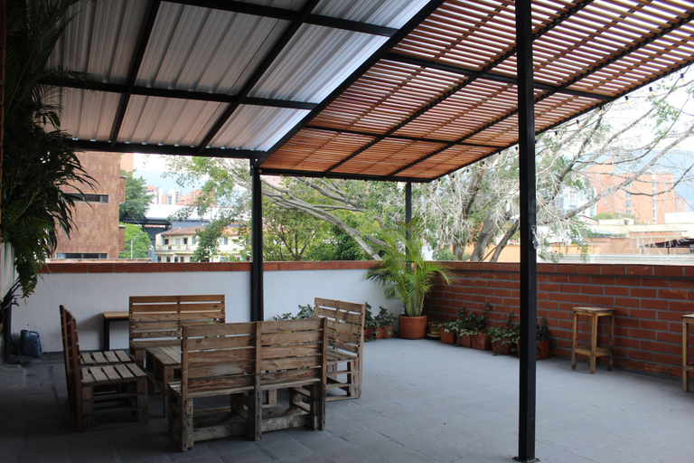 Food & Drinks 4, HOSTAL PURA VIDA LA 70, Medellín