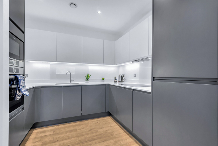 Others 5, Two Bedroom Apartment in Hackney Wick, London