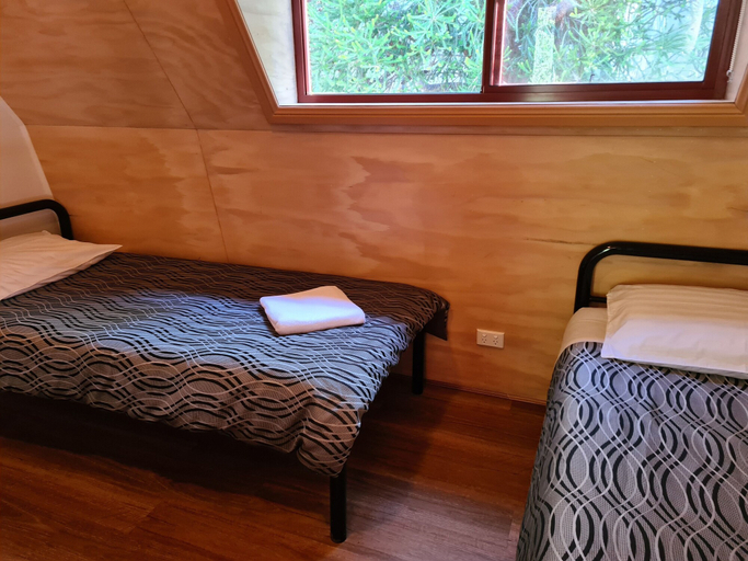 Bedroom 8