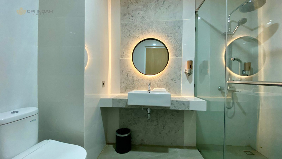 Bathroom 3
