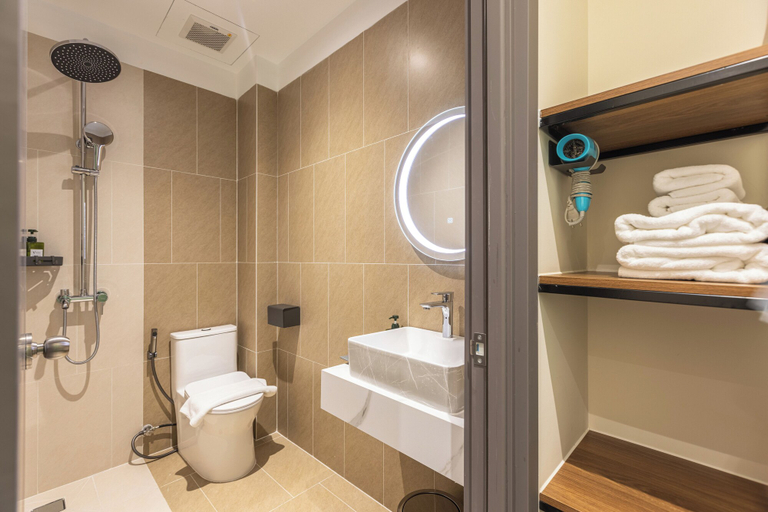 Bathroom 5, V'Luna Hotel Can Tho, Ninh Kiều