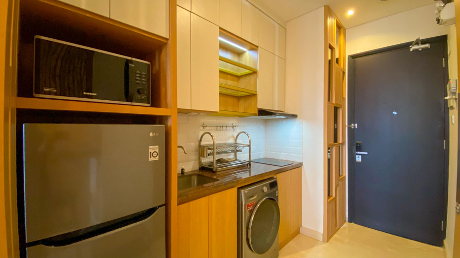 Others 4, Nice and Homey 1BR at Sudirman Suites Apartment By Travelio, Jakarta Pusat