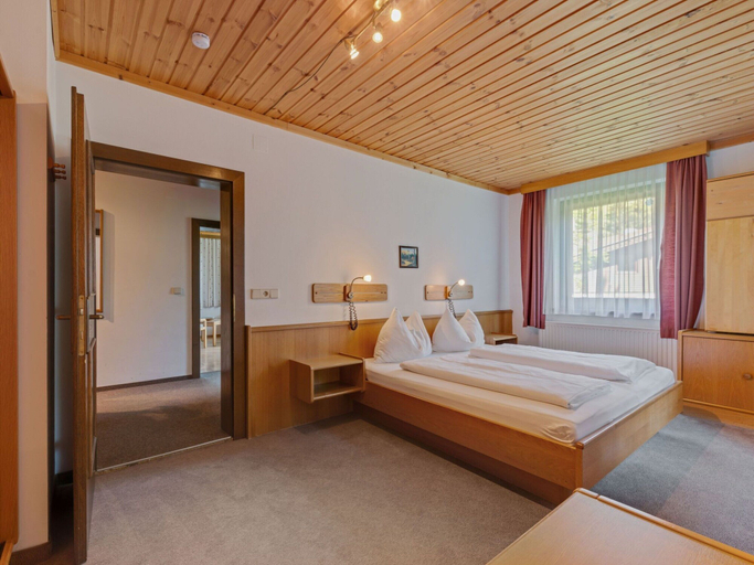 Bedroom 4, Cushy Apartment in Bad Kleinkirchheim near Ski Area, Spittal an der Drau