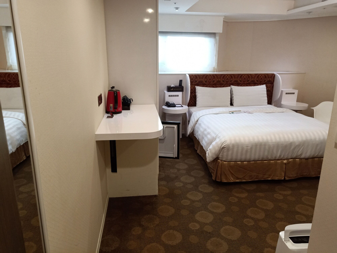 Bedroom 9