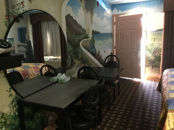 Others 4, Palace Inn, Bexar