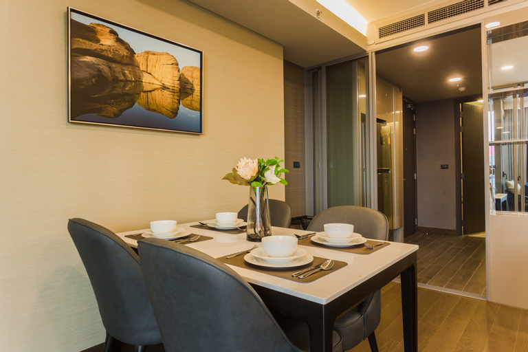 Dining Room 18