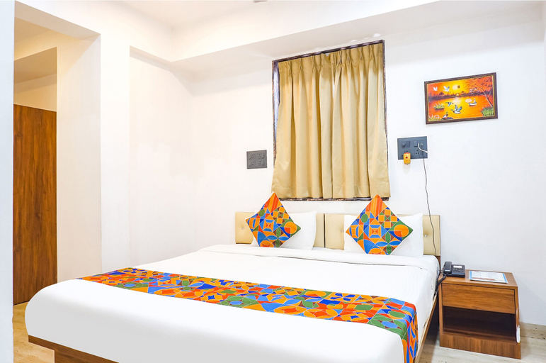 Bedroom 1, FabHotel Atithi Regency, Pune
