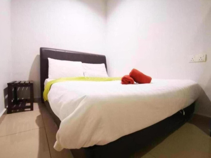 Bedroom 5, Clover Hotel Port Dickson, Port Dickson