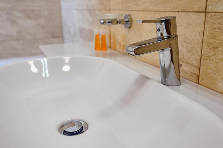 Bathroom 3, Riviera Residence Apartments, Constanta