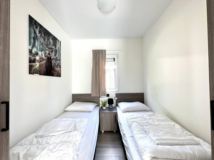 Room 4, Nature Park Chalet in Hoenderloo, Apeldoorn