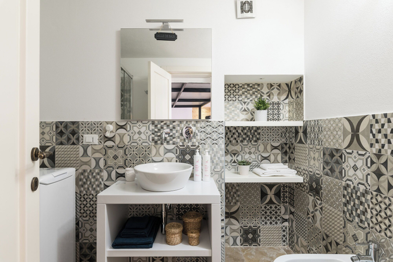 Bathroom 3, Casa Sottosopra by Wonderful Italy Srl, Brindisi