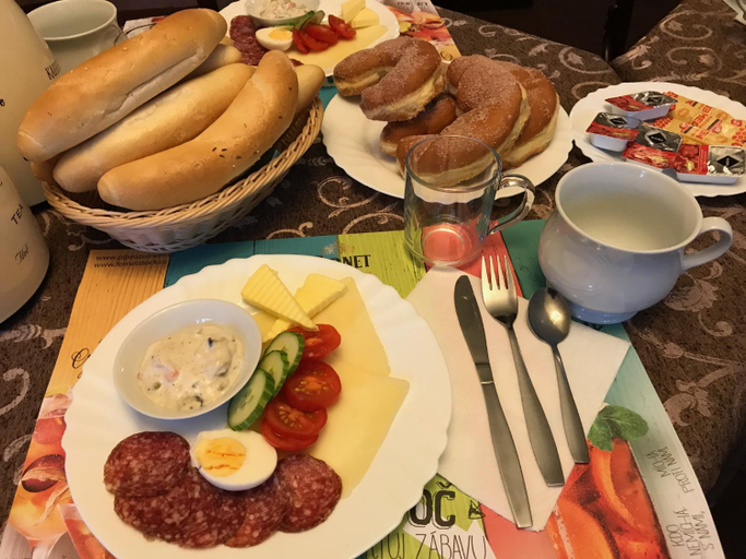 Food & Drinks 4, Penzion Aladdin, Teplice