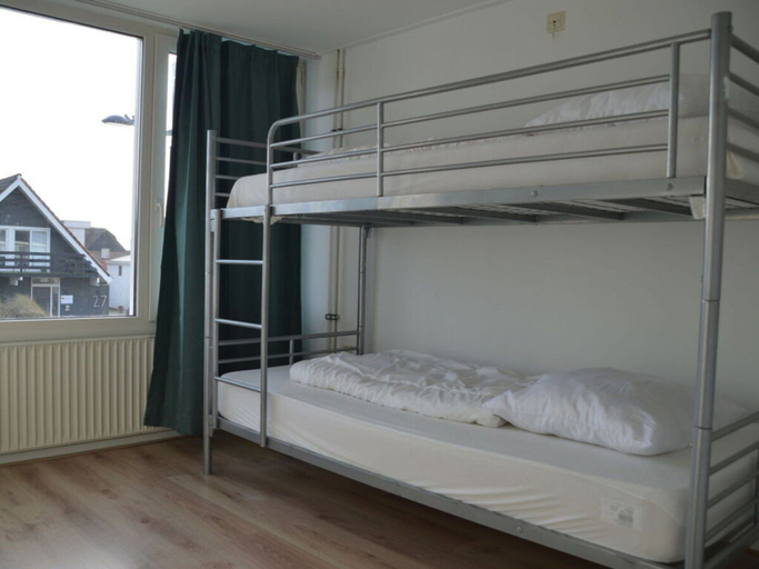 Others 2, Holiday Apartment Seapaerdje, Bergen