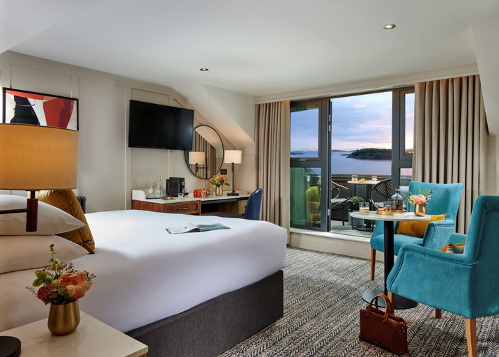 Bedroom 4, Westport Coast Hotel