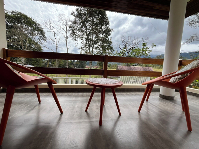 Others 5, Casa Oxapampa, Oxapampa