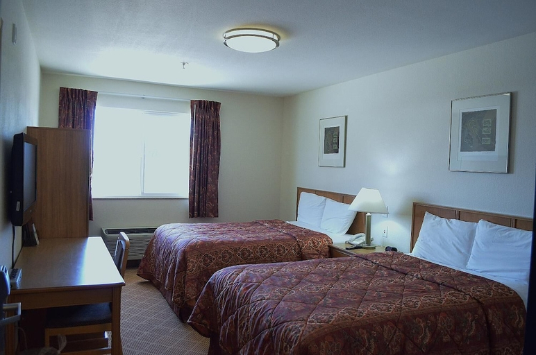 Bedroom 4, Knights Inn Quincy, Grant