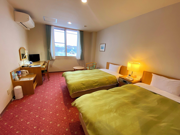 Bedroom 4, Hotel Lavenir, Biei