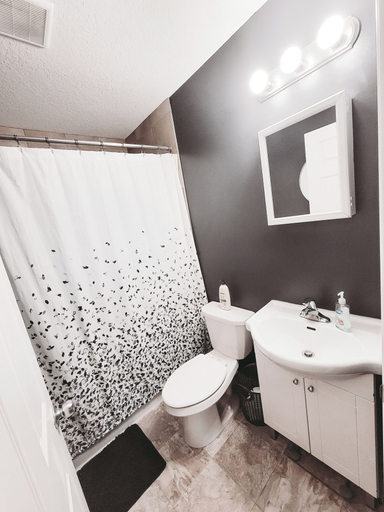 Bathroom 4, The Gateway 16, Division No. 6