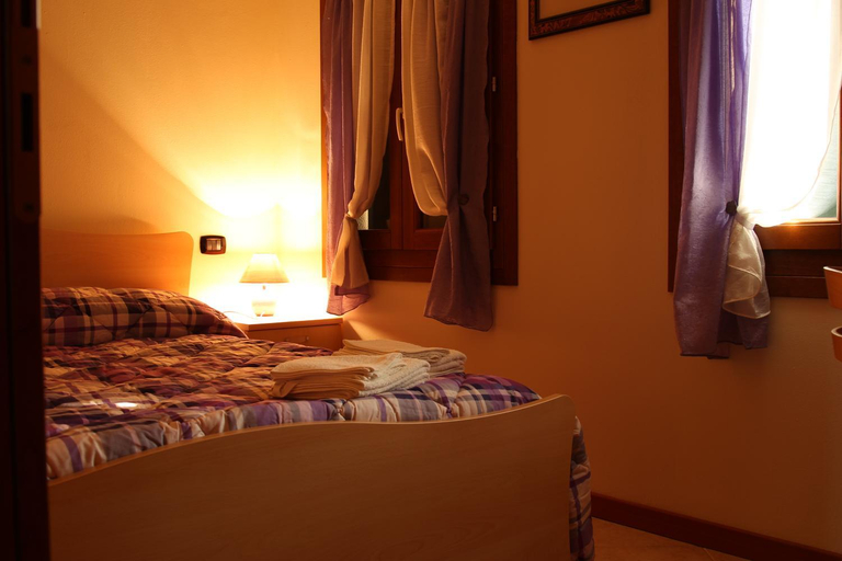 Bedroom, B&B Ca' Gialla, Padua