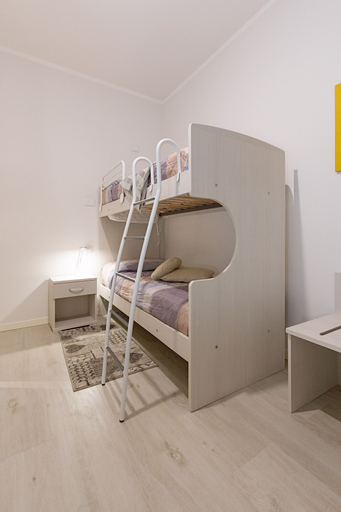 Others 4, Zanardelli 1 Apartment by Wonderful Italy, Brescia