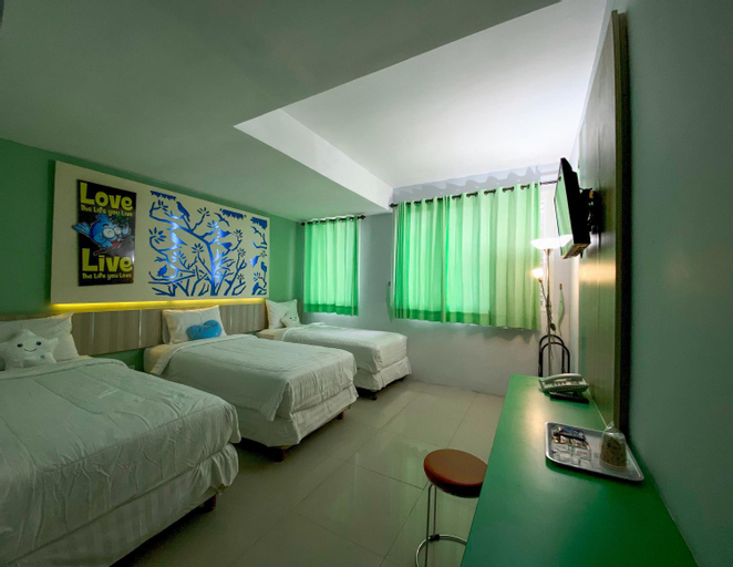 Bedroom 9