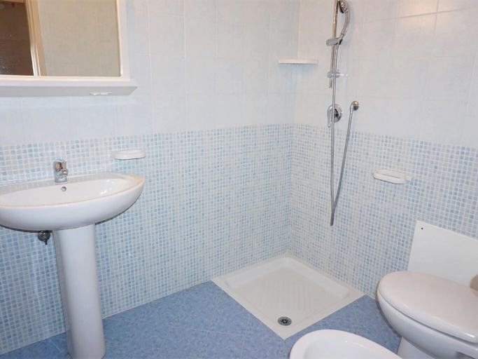 Bathroom, Villa in Caorle for 6 Guests, Venezia