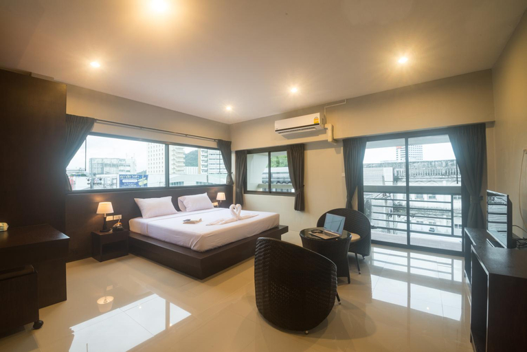 Bedroom 5