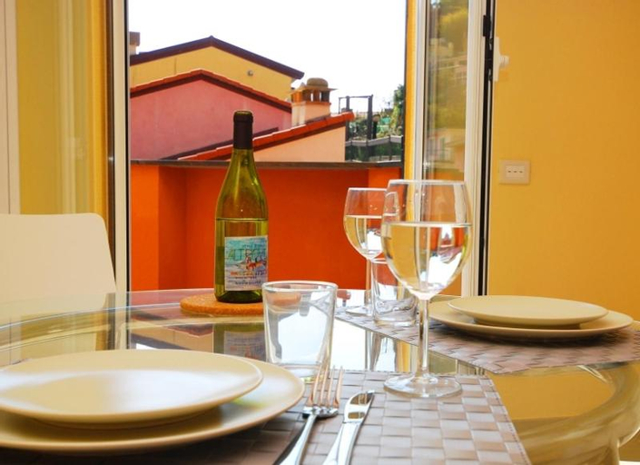 Dining Room 10