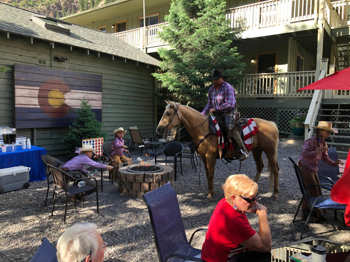 Food & Drinks 5, Timber Ridge Lodge Ouray, Ouray