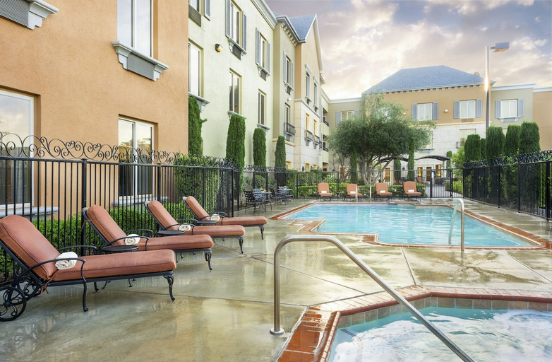 Sport & Beauty 5, Ayres Hotel Seal Beach - Cypress, Orange