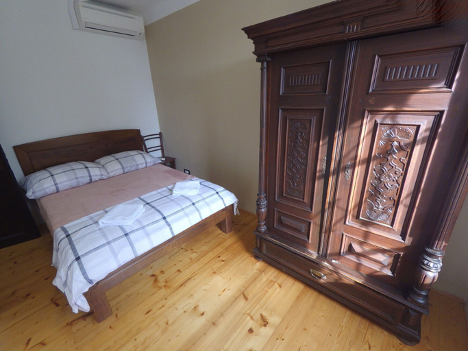 Bedroom 2, Spacious Holiday Home With Terrace & Great Sea View, Crikvenica
