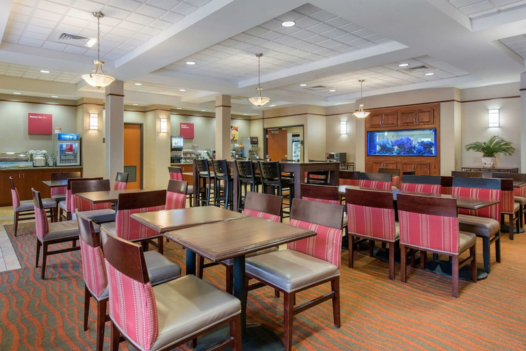 Food & Drinks 5, Comfort Suites Sarasota, Sarasota